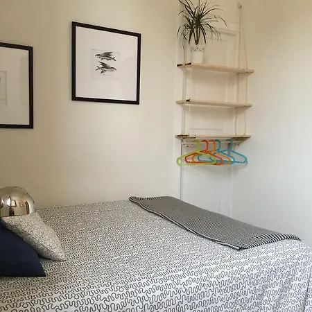 Pura Vida - Juvenil Hostal